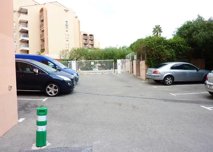 Moderne A - 39 M² - Vue Sur Apartment Fréjus