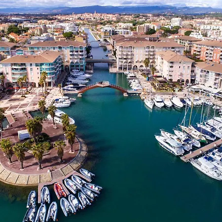 Moderne A - 39 M² - Vue Sur * Fréjus