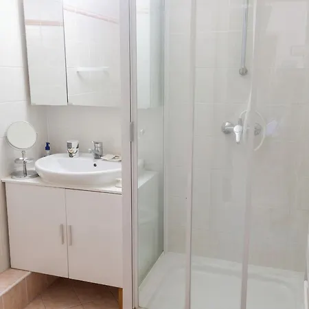 Moderne A - 39 M² - Vue Sur Апартаменты *